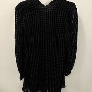 Chic Black Houndstooth Long Sleeve Dress